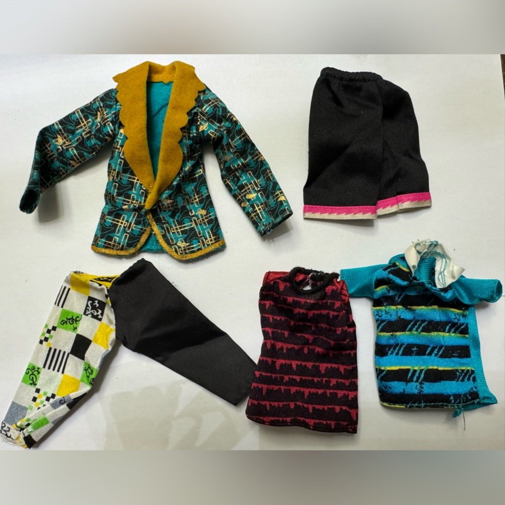 MH male clothes lot